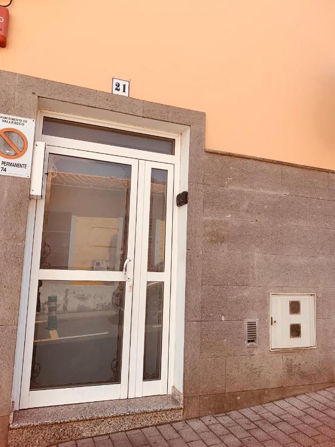 Viviendas Vacacionales En El Centro De Valleseco エクステリア 写真